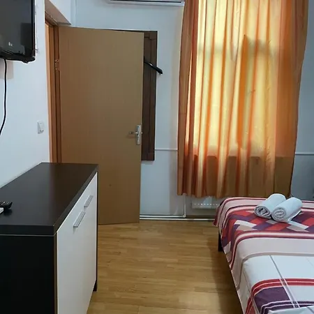 Apartment Budget Amzei Bucharest